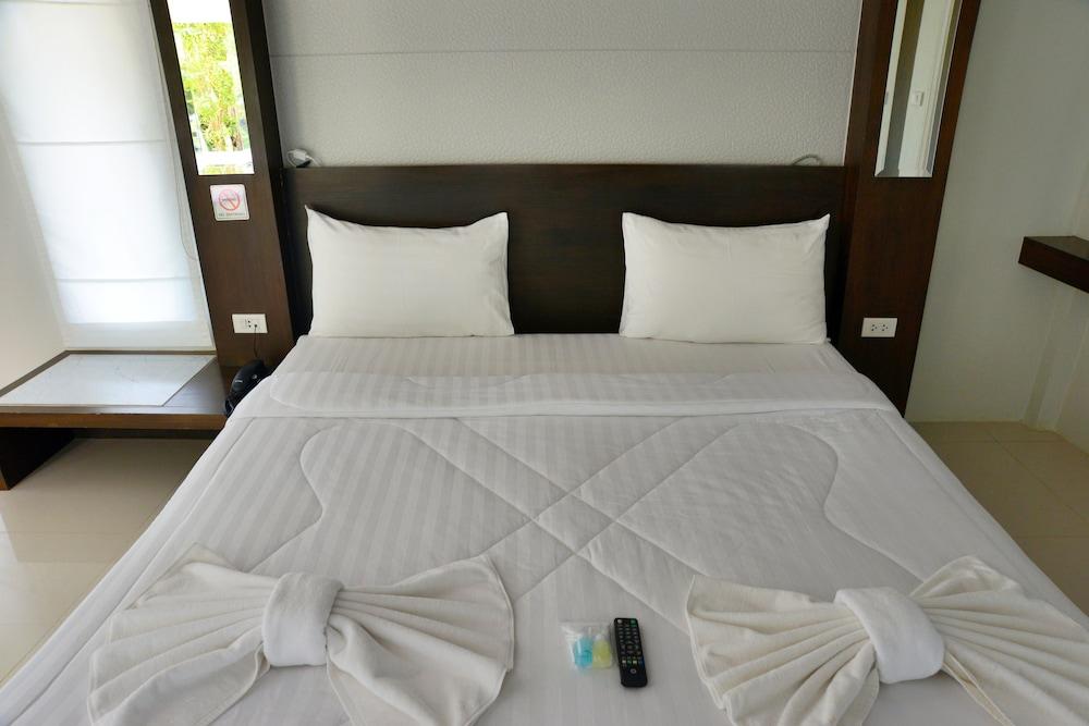 Chanpraya Resort Chanthaburi Exterior photo
